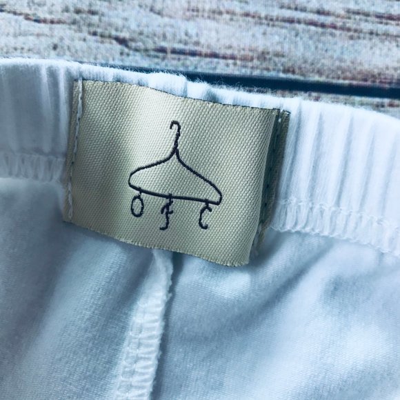 Girls sz8 Ruffle legging + Tea Collection tee - Picture 5 of 5